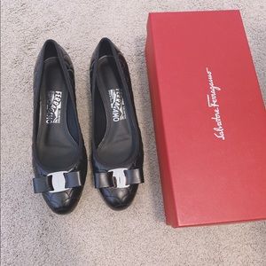 Salvatore Ferragamo vara Mer 3.0cm 0726002 Nero Lamb Kappa Nero 7.5B